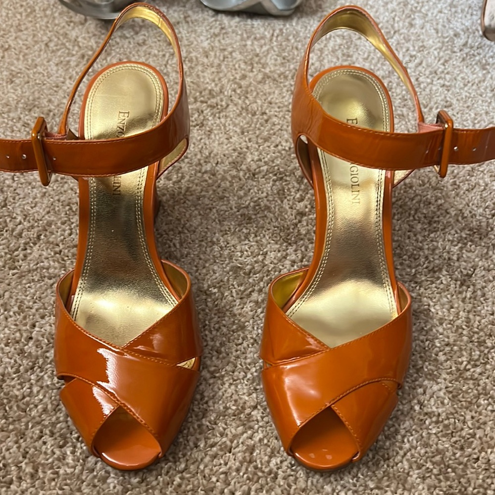 Orange sandal gold heel detail